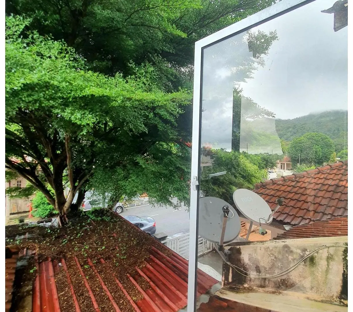 Homestay Pohon Rendang Balik Pulau Holiday home